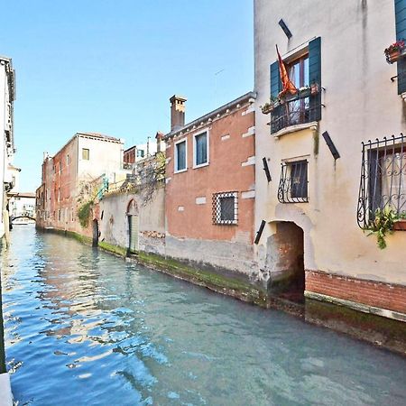 San Barnaba On The Canal Venedik Dış mekan fotoğraf